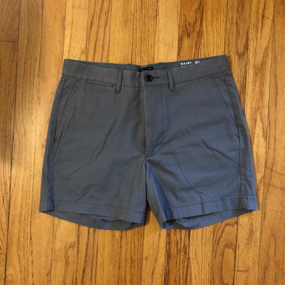 J Crew 5" stretch chino shorts in Spokane Grey